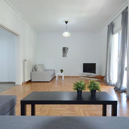 A Spacious Minimal Apatment At Chalandri Athen Eksteriør billede